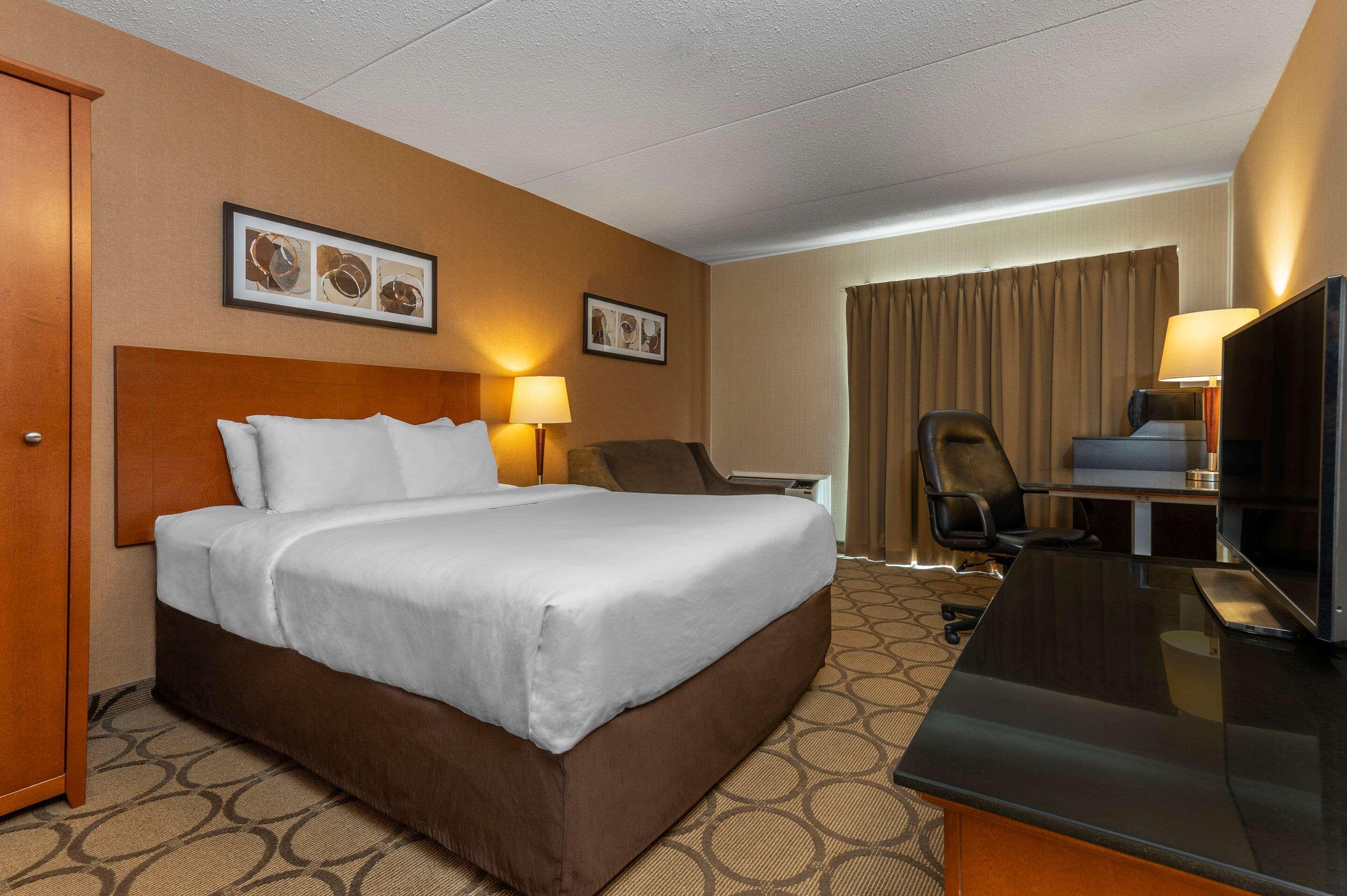 Comfort Inn Λαβάλ Εξωτερικό φωτογραφία
